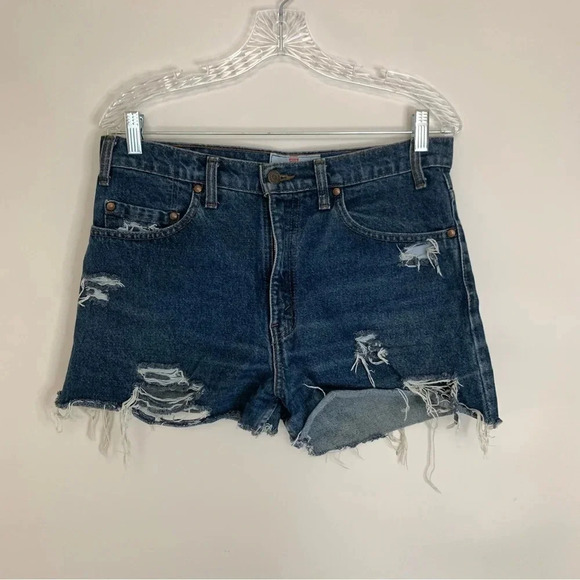 Levi's Dark Wash Distressed Relaxed Fit Cut Off Jean Shorts 32 - Picture 1 of 10